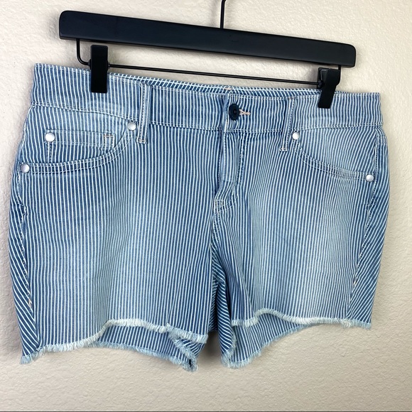 Torrid Striped Raw Hem Shorts - Picture 2 of 6